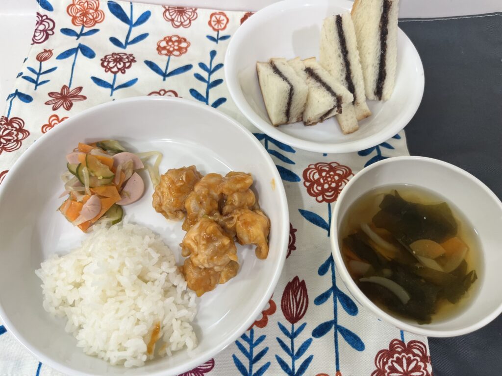 9/15 辛くない鶏チリ ココアサンド